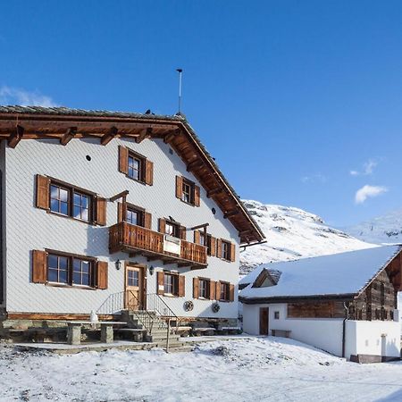 Gasthaus Alpenrose Juf Hotel Exterior photo